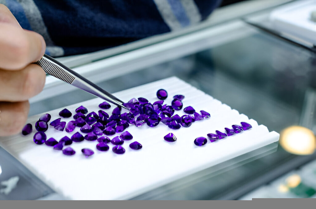  Piece of Luxury: Tanzanite