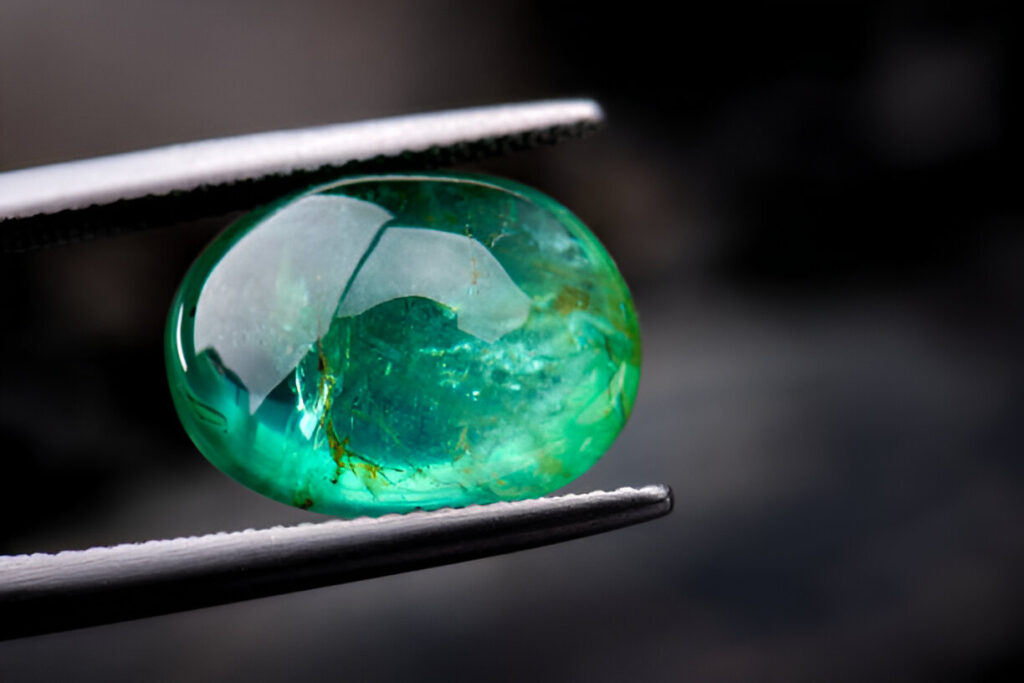Premium Emerald Gemstone – Rare and Expensive Natural Green Emerald for Luxury Jewelry Collectors Worldwide