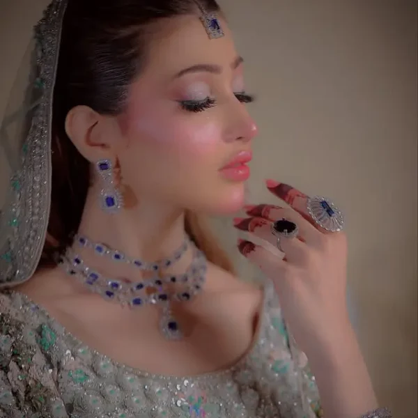 Elegant Walima Bridal Jewellery with 5 Years Guarantee – Buy Online in Pakistan & Worldwide