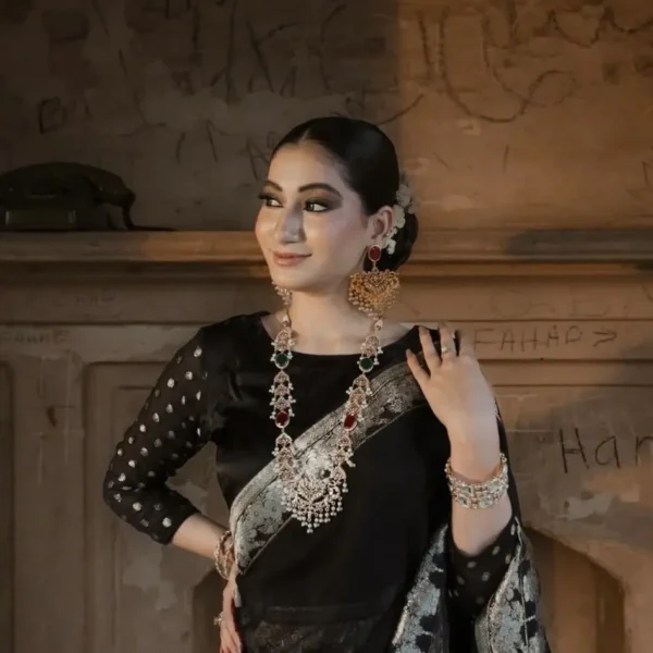 Trendy Party Wear Jewelry That Shines Bright – Buy Online in Pakistan & Worldwide | Elegant Designer Jewellery for Women