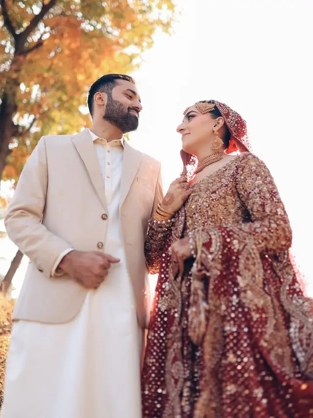 Luxury gold jewellery set for brides — premium wedding jewelry available for online shopping in Pakistan with fast worldwide delivery