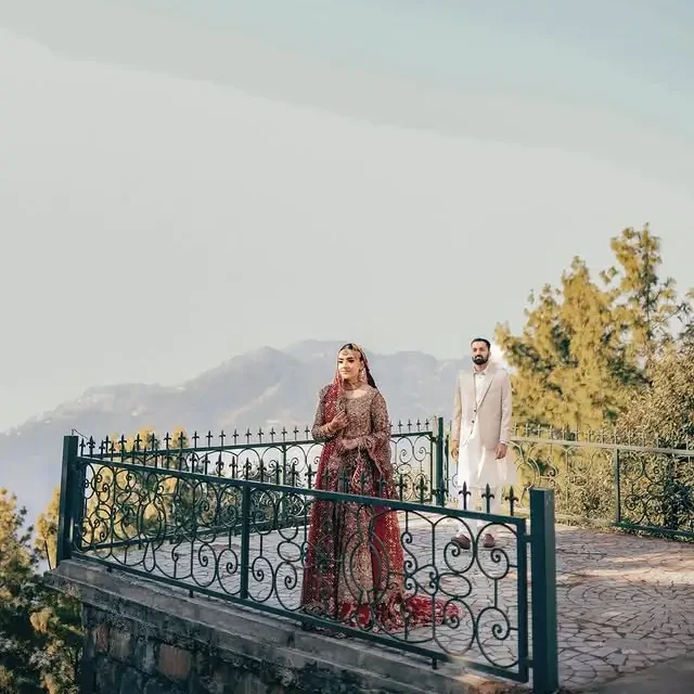 Luxury gold jewellery set for brides — premium wedding jewelry available for online shopping in Pakistan with fast worldwide delivery