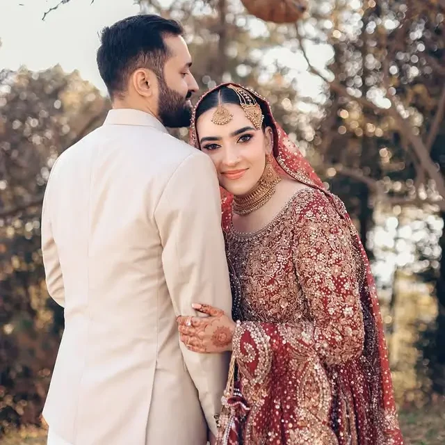 Luxury gold jewellery set for brides — premium wedding jewelry available for online shopping in Pakistan with fast worldwide delivery