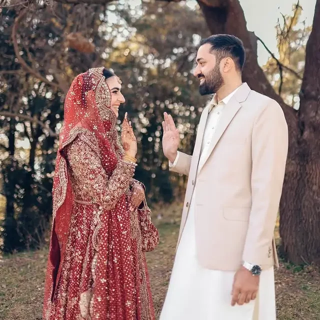 Luxury gold jewellery set for brides — premium wedding jewelry available for online shopping in Pakistan with fast worldwide delivery