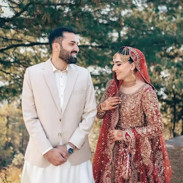 Luxury gold jewellery set for brides — premium wedding jewelry available for online shopping in Pakistan with fast worldwide delivery