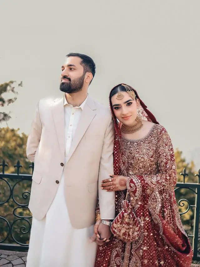 Luxury gold jewellery set for brides — premium wedding jewelry available for online shopping in Pakistan with fast worldwide delivery