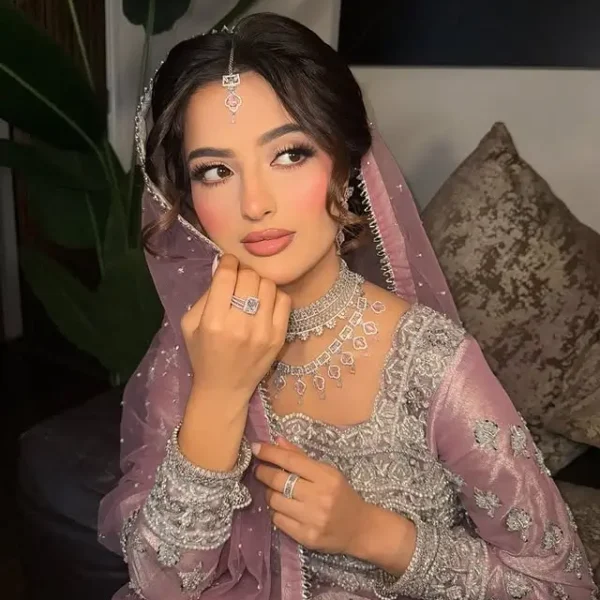 Walima jewelry for bride – premium artificial bridal jewelry set with Kundan detailing for Pakistani wedding, available for online shopping in Pakistan and worldwide delivery