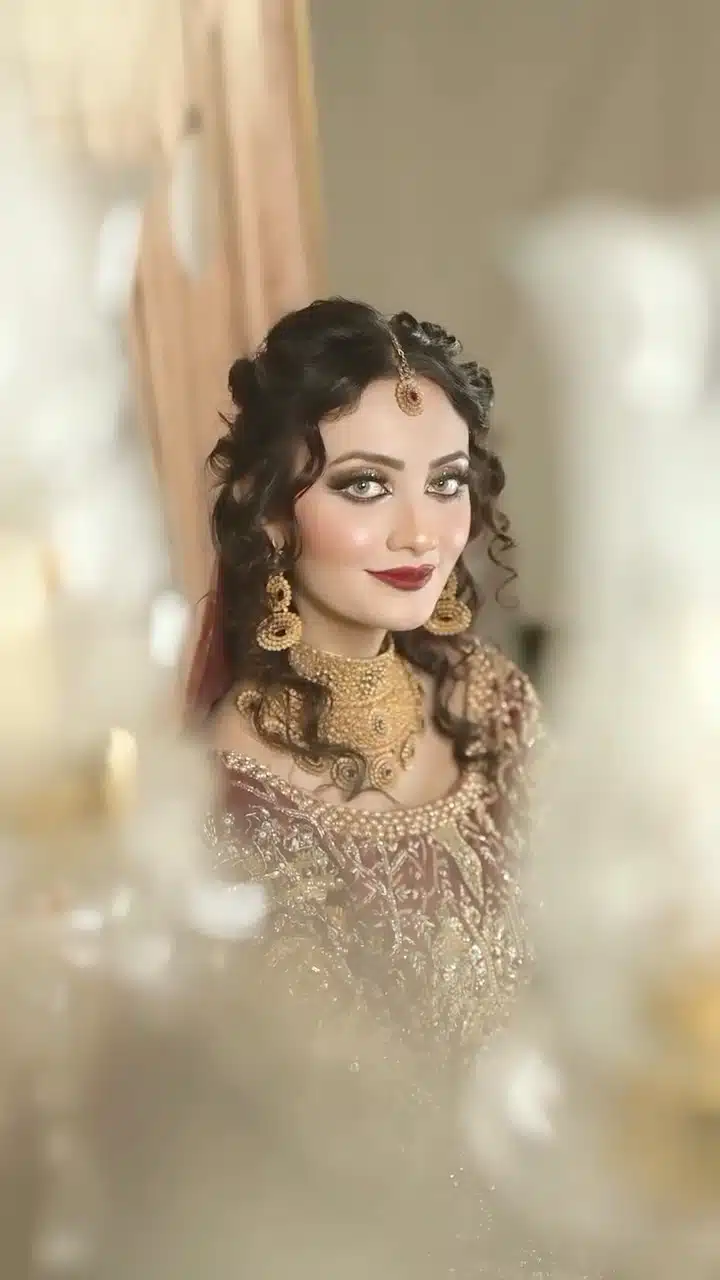 Designer Gold Plated Jewelry set for brides and wedding wear