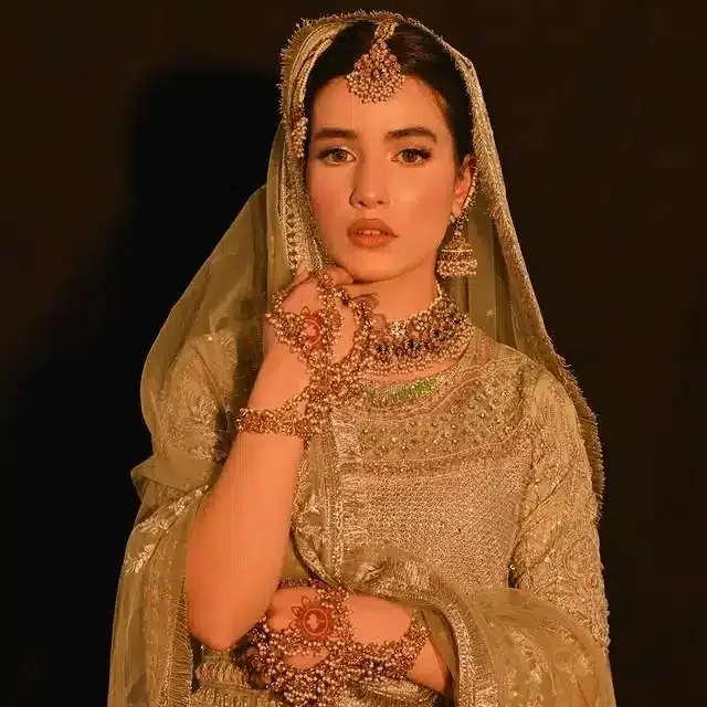 Elegant Nikkah outfit with matching Nikkah jewelry bridal set for Muslim wedding online shopping Pakistan